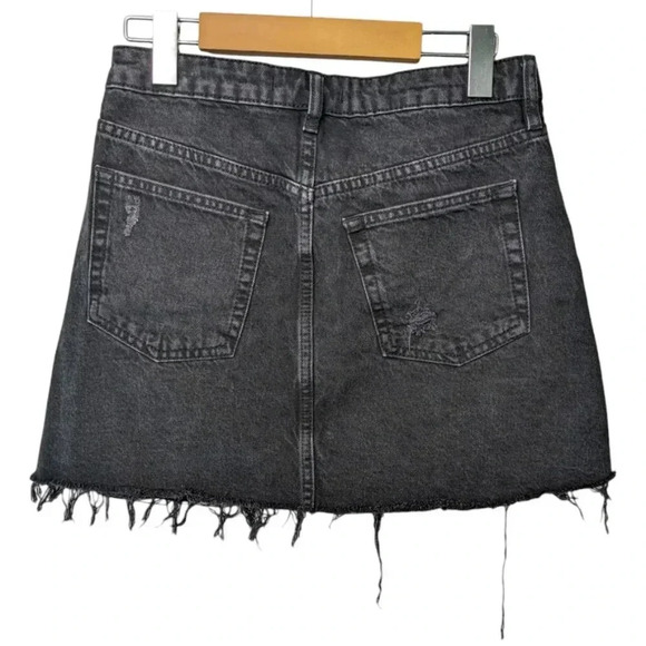 Free People We The Free Button Fly Womens Black Distressed Denim Mini Skirt 27 - Picture 7 of 12